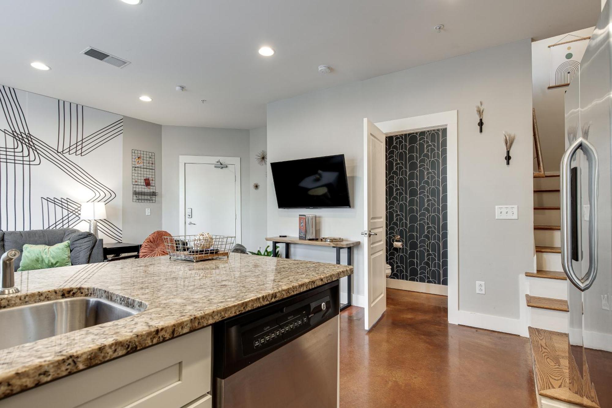 Nashville Condo - Near Music Row- Private Balcony Exterior photo